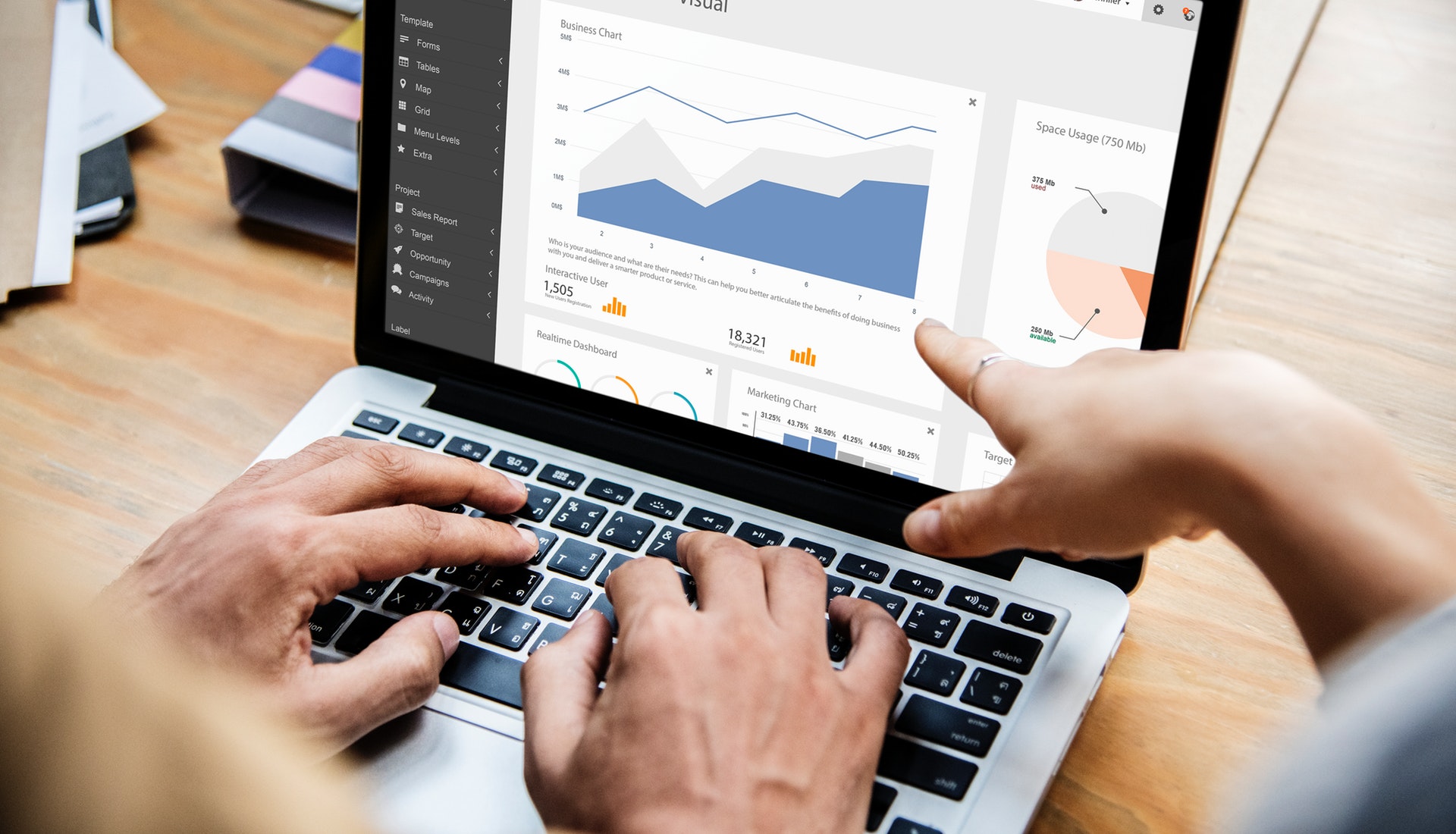 consultoria marketing, consultoria, consultoria marketing porto, consultora, consultora marketing, consulting services, serviços de consultoria, marketing estrategico, plano de marketing, squadra, squadra porto, marca, portefolio, vendas, comercial, como fazer um plano de vendas, como aumentar vendas, market intelligence, análise de mercado, análise concorrencial, análise concorrência, gestão da inovação de marketing, criação de produto